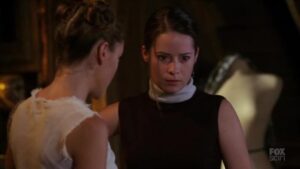 Смотреть на Лордфильм 2.0 Сериал Зачарованные 1998