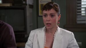 Смотреть на Лордфильм 2.0 Сериал Зачарованные 1998