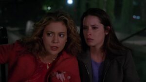 Смотреть на Лордфильм 2.0 Сериал Зачарованные 1998